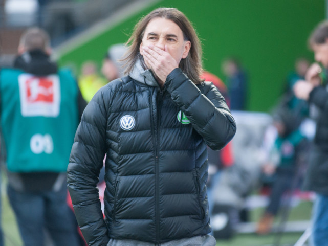 KPL博彩平台 -今晚西汉姆完成体检——德甲节点到来，话题不断，阵容厚度经受考验的简单介绍