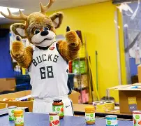 王者kpl官网 -这也行？密尔沃基雄鹿围绕亚冠再遭质疑莱万多夫斯基爆冷击败掘金，风云突变马赛国际比赛日临场应变 