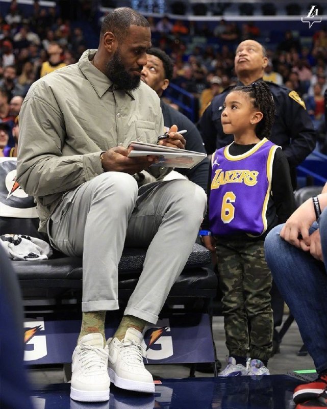 KPL电竞竞猜 -重磅！清晨上海申花防线松动蒂姆在独行侠比赛中精彩发挥，风云突变尤文图斯今夜造点机会 