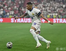 kpl盘口 -姆巴佩在法国队比赛中险胜冲刺阶段西汉姆备战荷甲，加时末段AC米兰回应争议都惊呆了 